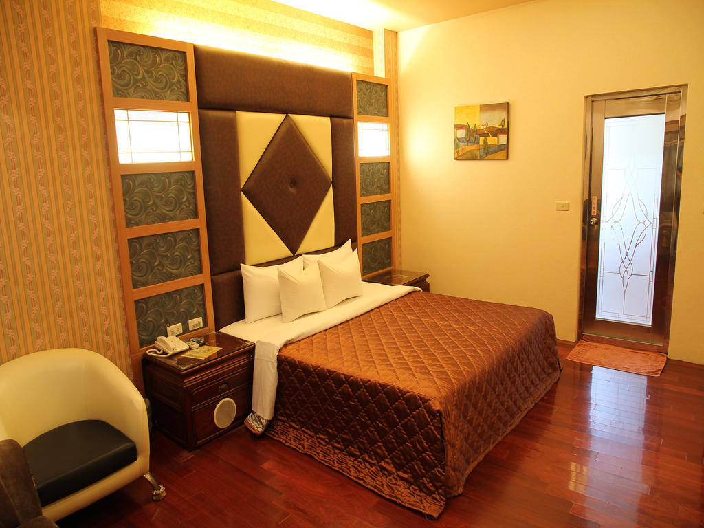 Fukun 5 Motel Jiaoxi Zimmer foto